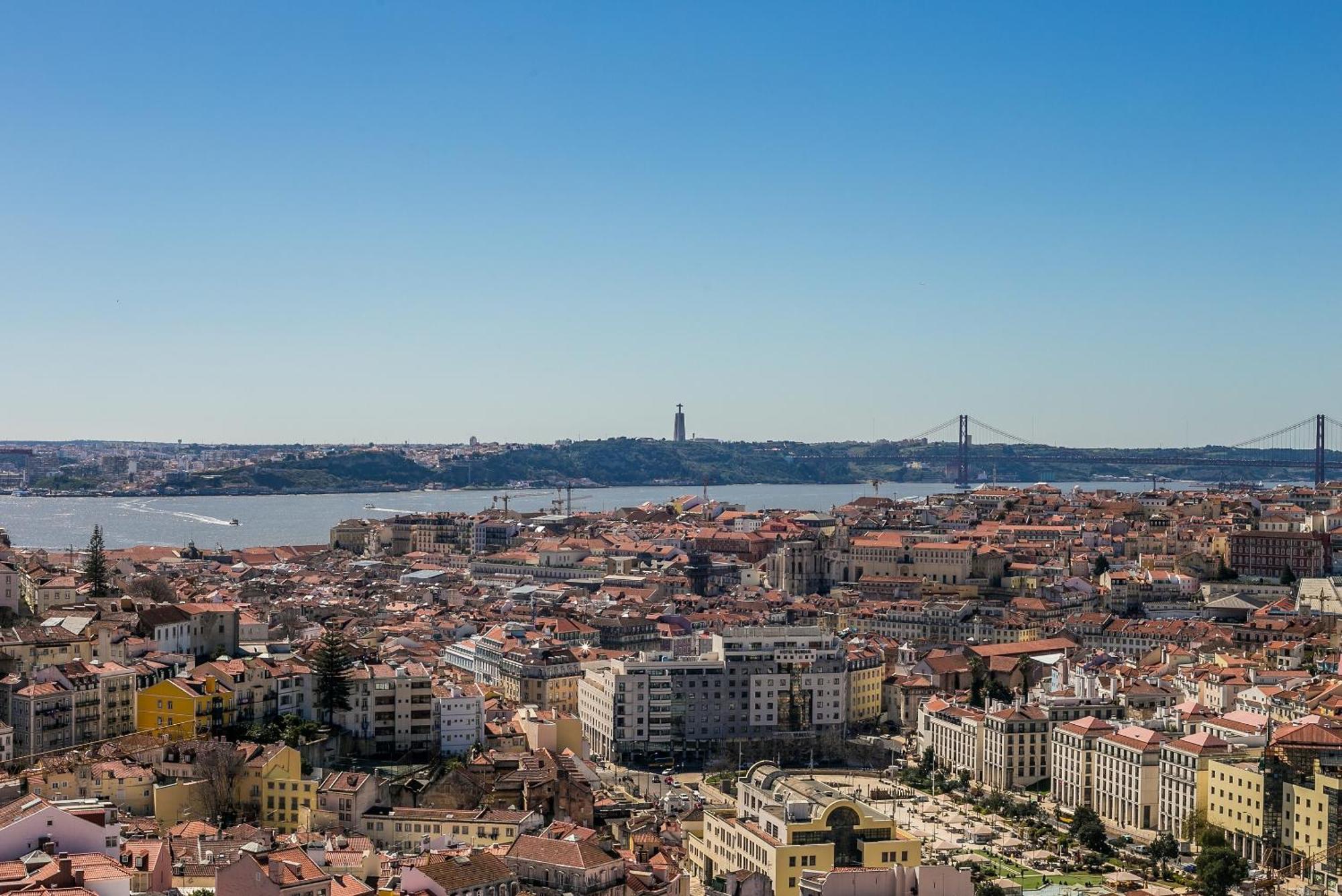 Happy Stay Lisbon - Suite With A View, Private Terrace & Ac Εξωτερικό φωτογραφία